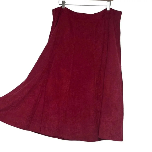 Avenue 14/16 red button down blazer & matching size 16 long skirt - Picture 8 of 11